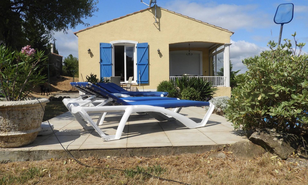 Escales Villa | Superb view of the Minervois valley