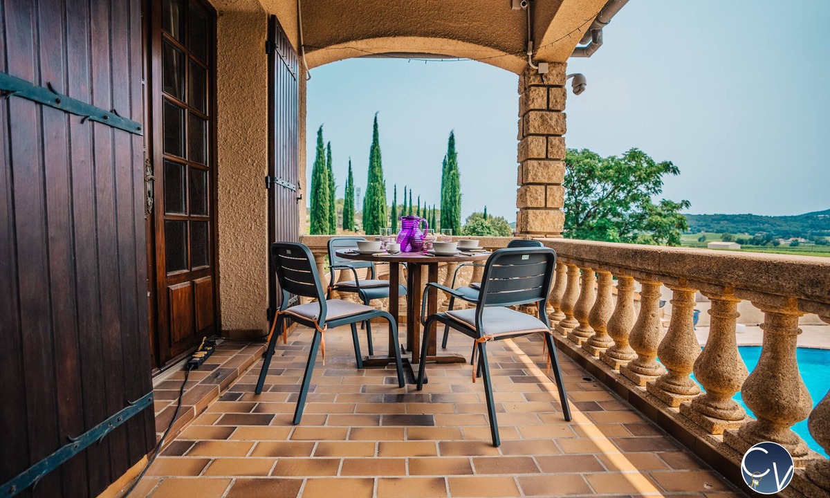 Venejan Villa | Superb Villa with Pool and Village View