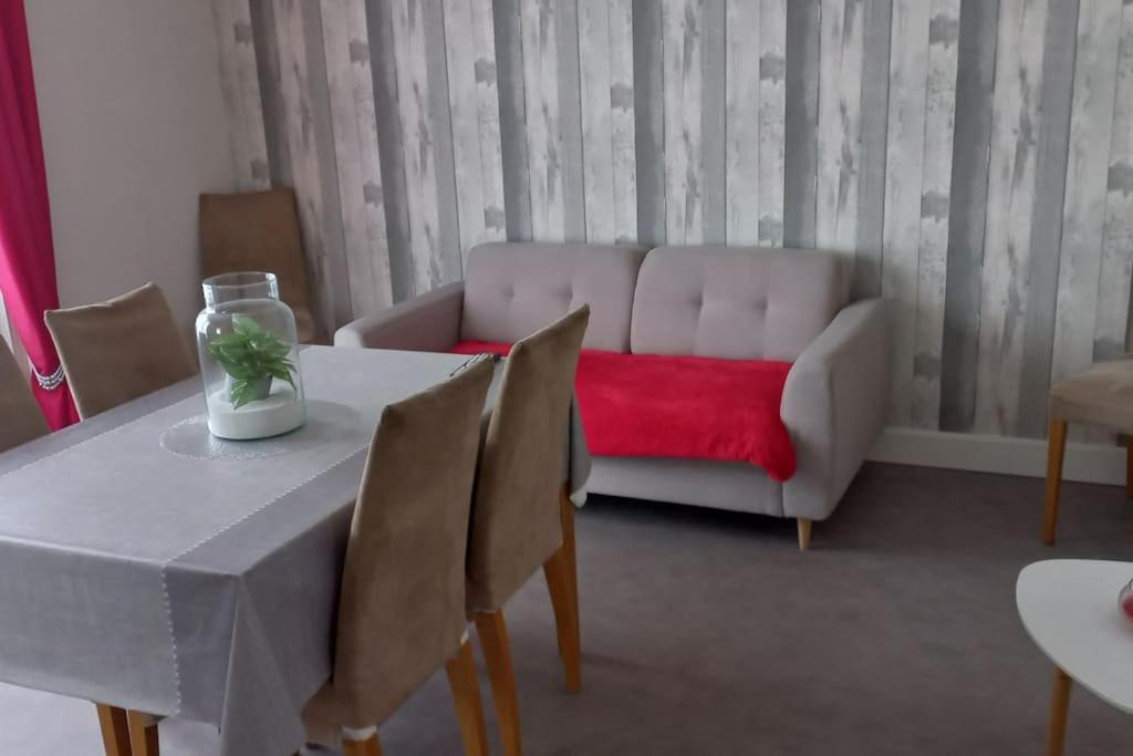 Saint-Martin-Boulogne Apartment | Superbe appartement devant les berges de liane.