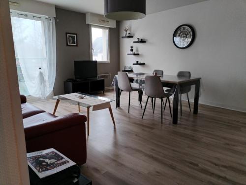 Saint-Gregoire Apartment | superbe appartement centre ville saint grégoire