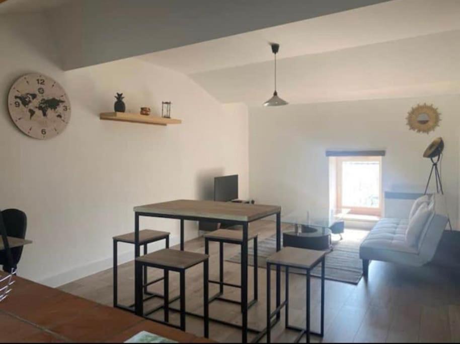 Aubenas Apartment | Superbe appartement au château d’Aubenas