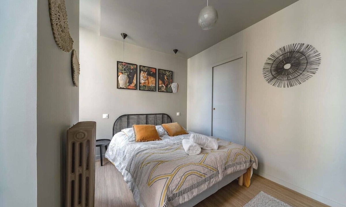 Vieux Vichy Apartment | Superbe appartement climatisé dans immeuble classé