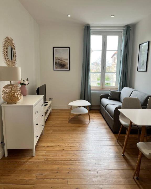 Dives-sur-Mer Apartment | Superbe appartement proche port Guillaume
