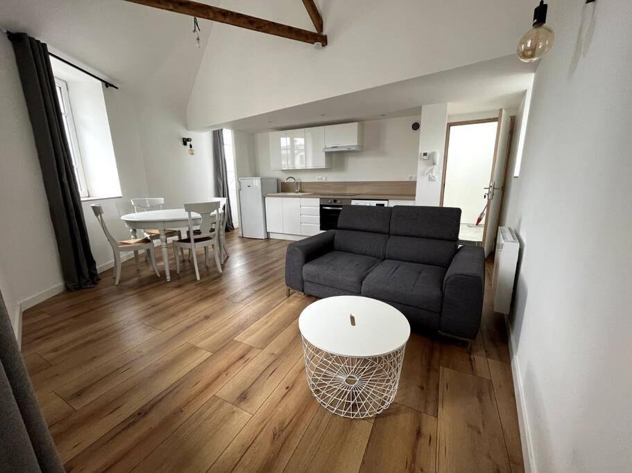 Lamballe Apartment | Superbe duplex plein centre