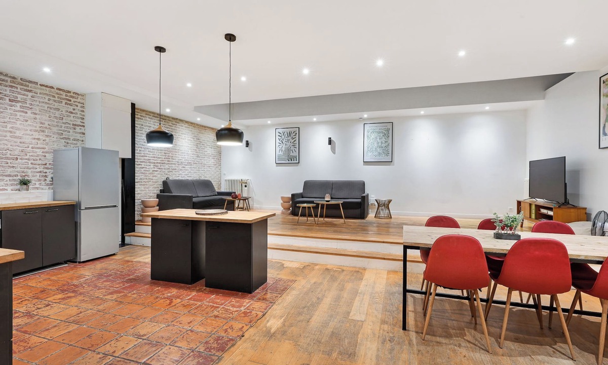 19th Arrondissement Apartment | Superbe Loft 3 Chambres – Centre Paris