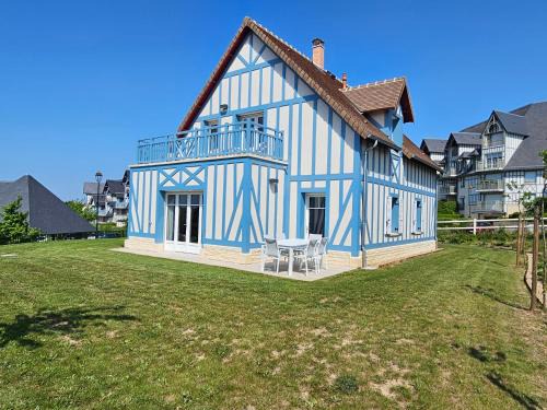 Deauville Villa | Superbe maison familiale, proche plage, 4 chambres