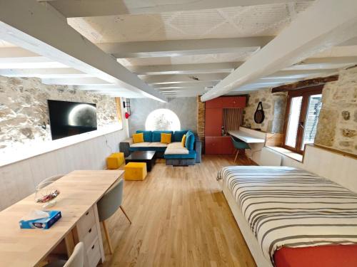 Saint-Jean-de-Gonville House | Superbe Studio Roustique