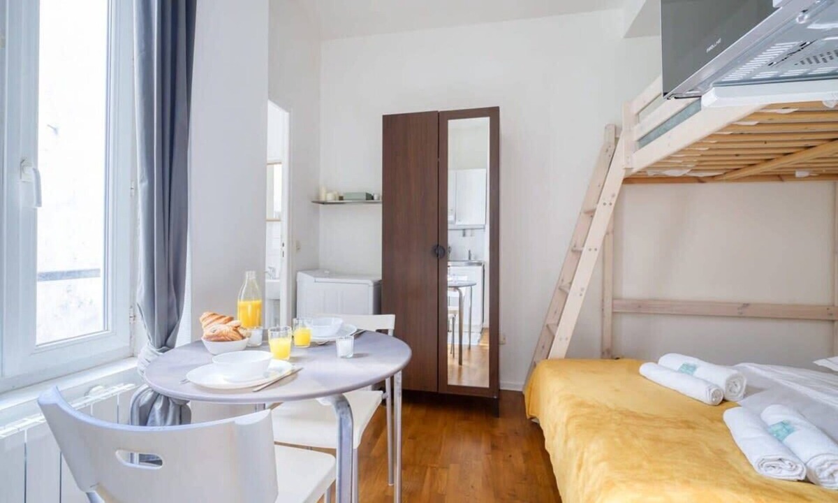Batignolles Apartment | Superbe Studio-Coeur du 17em-Bail moyenne durée 1G