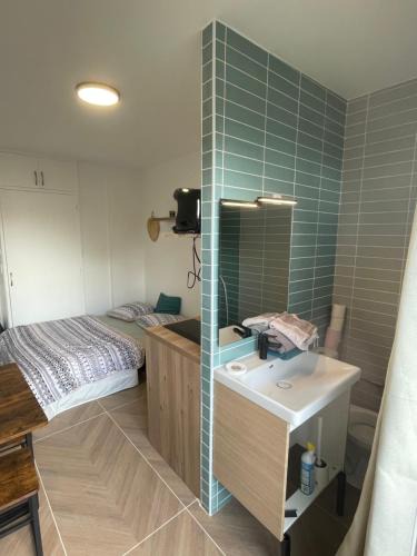 Laxou Apartment | Superbe studio neuf avec Balcon