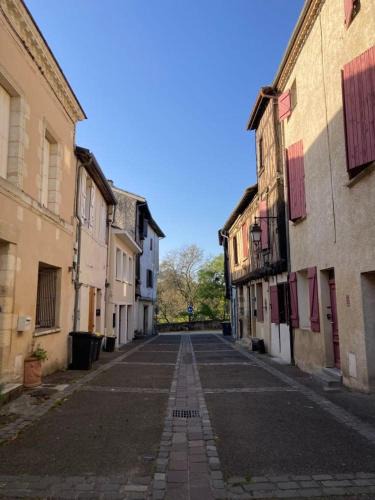 Marmande Apartment | Superbe T3 dans le quartier historique de Marmande