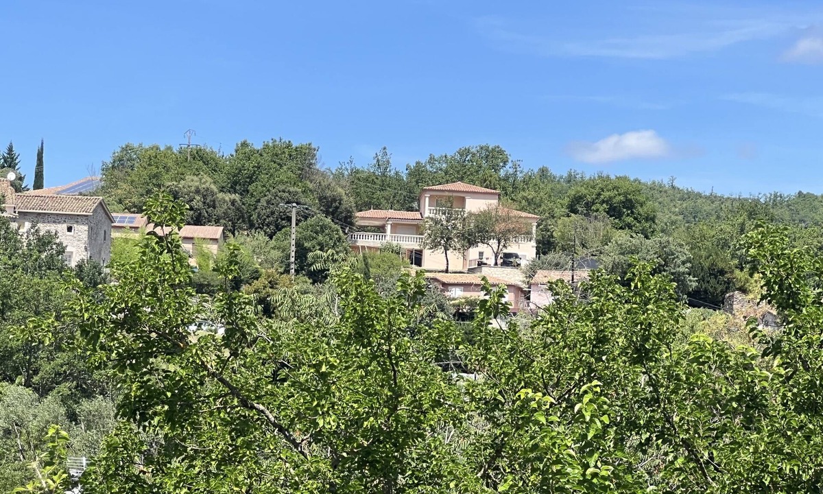Molieres-sur-Ceze Villa | Superbe villa dominant la vallée de la Cèze, entre la Provence et l’ Ardèche