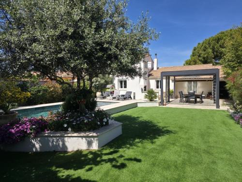 Marignane Villa | Superbe Villa "Lisena" au calme en centre-ville - plages à 15 min - cadre idéal
