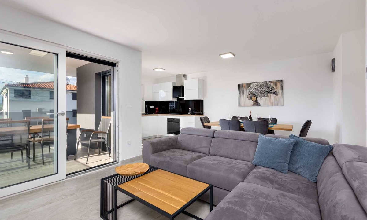 Vantacici Apartment | Superior Apartment II. Near the Beach