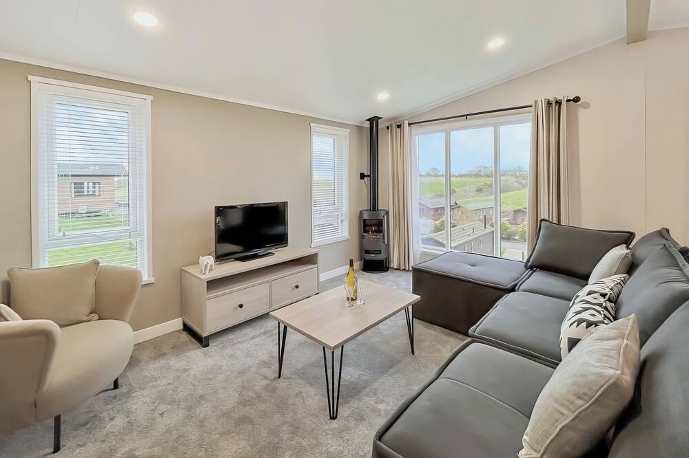 Tunstall Ski Chalet | Superior Lodge 2 Bed