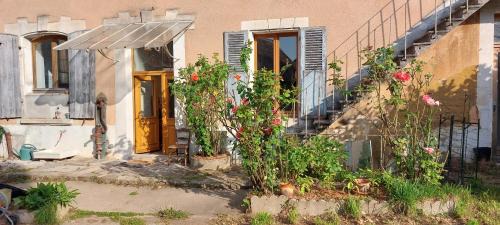 Saint-Sauveur-en-Puisaye Bed & Breakfast | Sur les Ailes du Papillon-La Suite