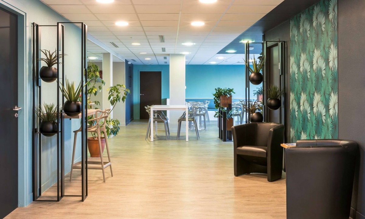 Saint-Amand-les-Eaux Hotel | Sure Hotel by Best Western Saint-Amand-Les-Eaux