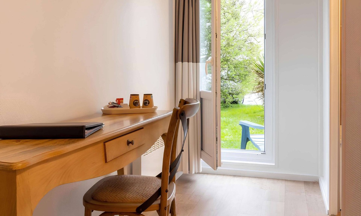 Plaisir Hotel | Sure Hotel by Best Western Plaisir