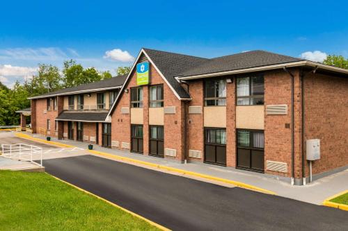 Lewiston Hotel | SureStay by Best Western Lewiston Auburn Area