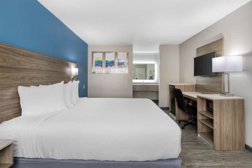 Spring Hotel | SureStay Hotel by Best Western Spring North Houston