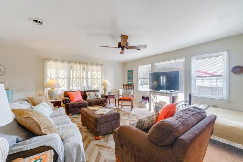 Hampstead House | Surf City Coastal Escape w/Fire Pit