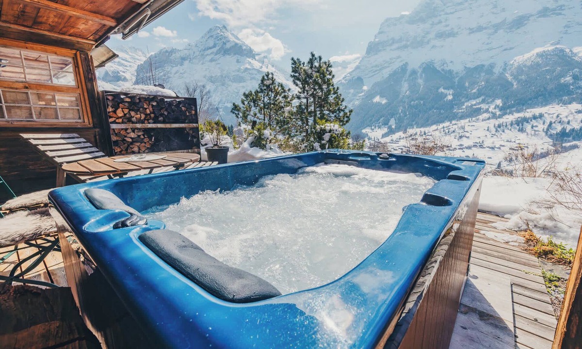 Grindelwald Apartment | Surfers Sunset Spa | Jacuzzi & Panoramic Terrace