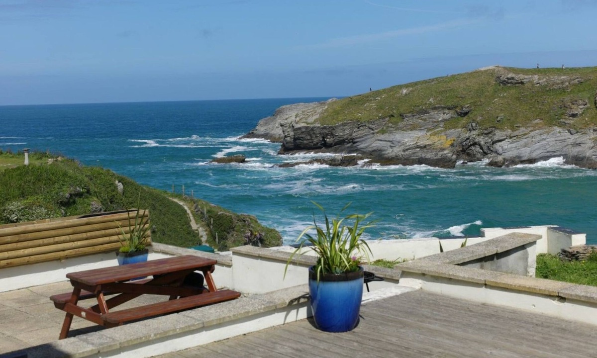 Lusty Glaze Cottage | Surfside, a spacious and beautifully presented beachfront home