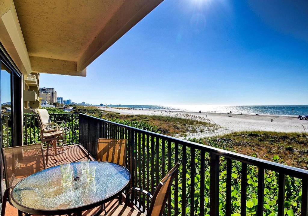 Clearwater Beach Apartment | Surfside Condos 204