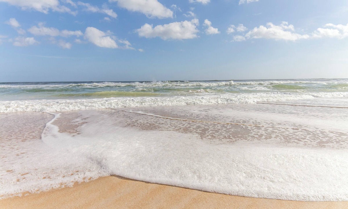 St. Augustine Beach Apartment | Surfside Six E by Distinctive Beach Rentals