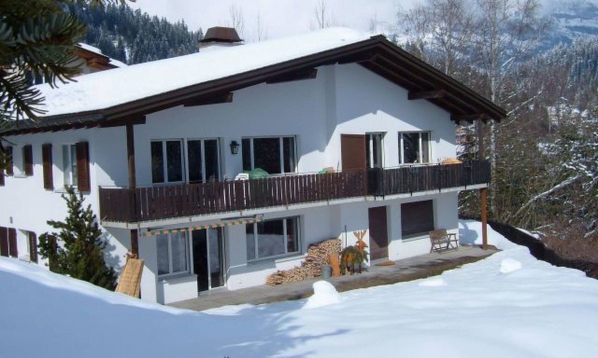 Laax Apartment | Surrieven/Zwicker, (Laax Dorf). 3.5 Zimmerwohnung by Interhome