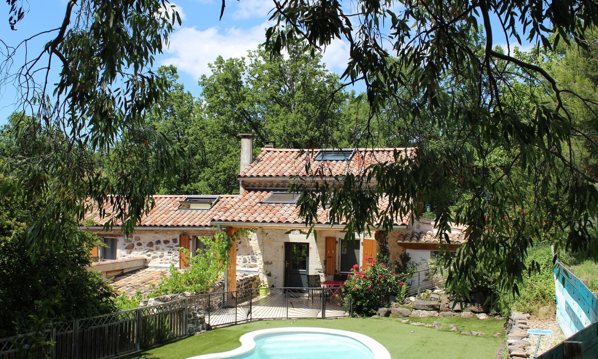Lussas House | Surrounded by nature - gite for 2 with private pool