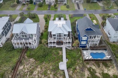 Caswell Beach House | Surviving Stress by Oak Island Accommodations