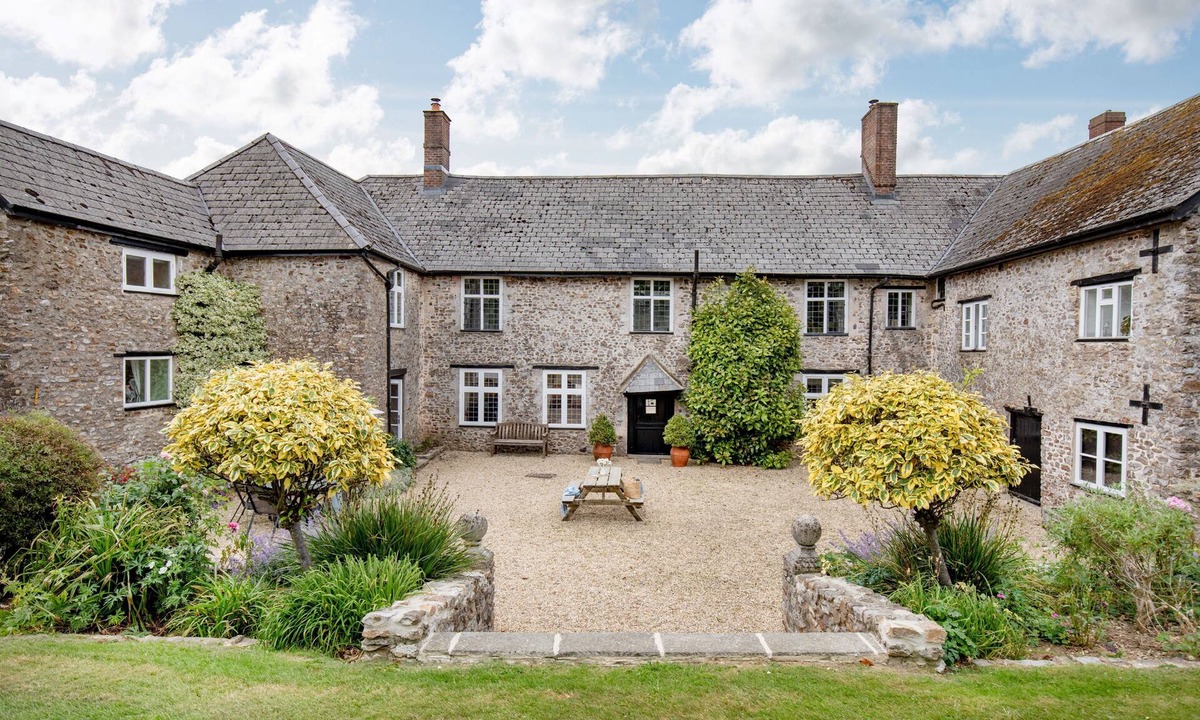 Honiton Other | Sutton Barton Farmhouse