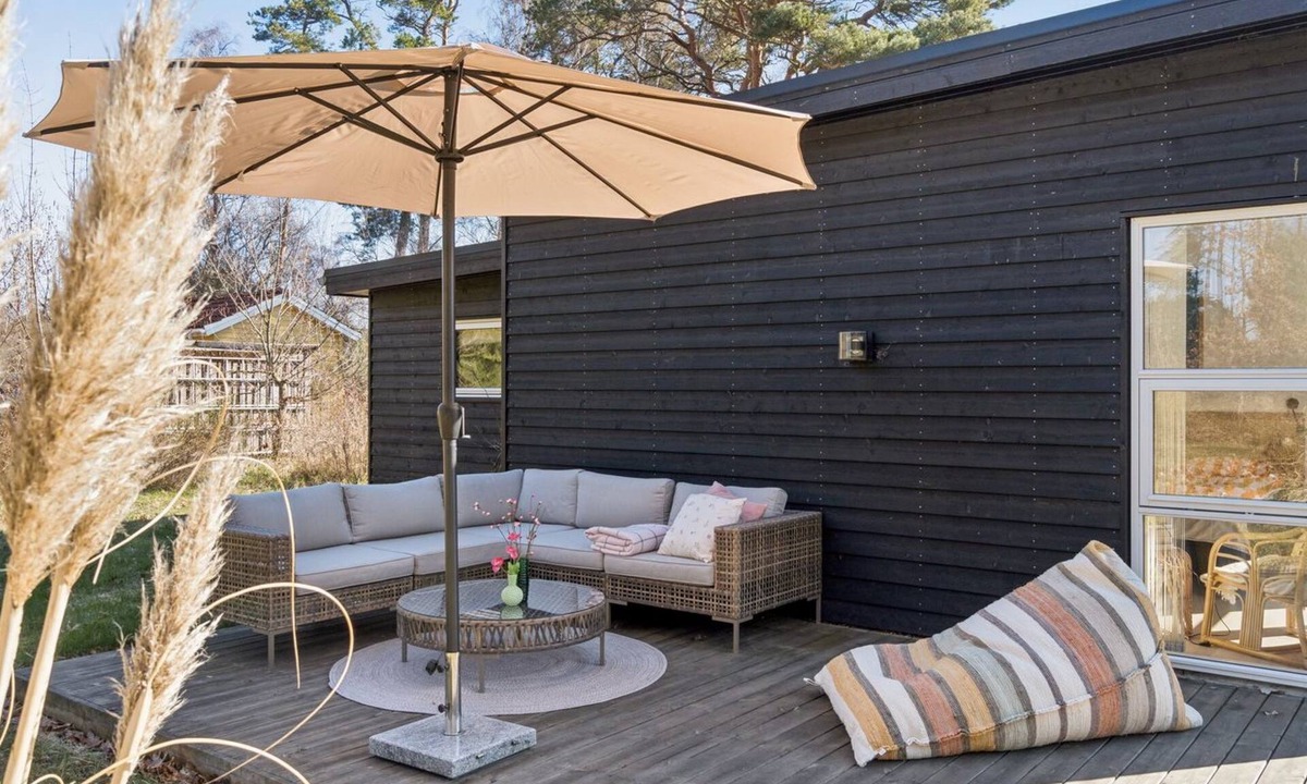 Bedegaard House | "Svenja" - 300m from the sea by Interhome