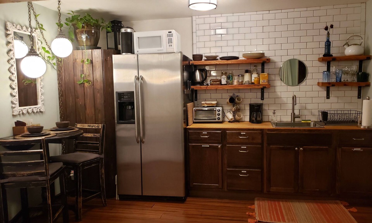 Western House | SW Eugene Hills Retreat