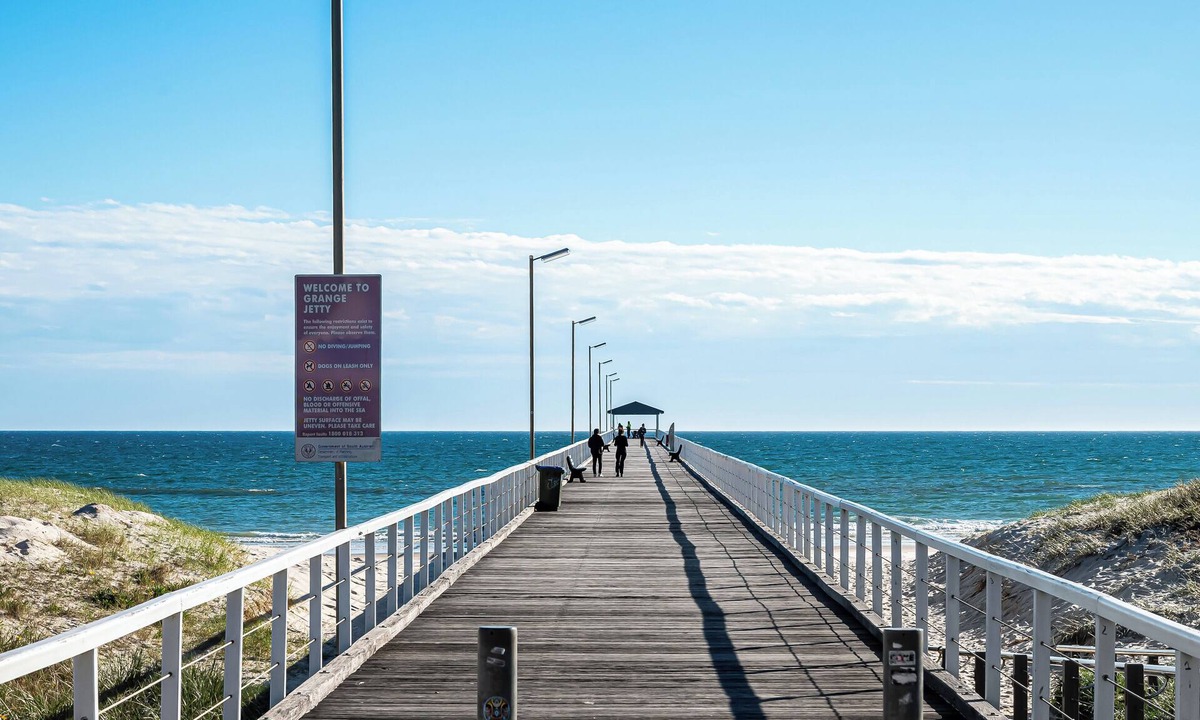 Grange Apartment | Swainson on Military