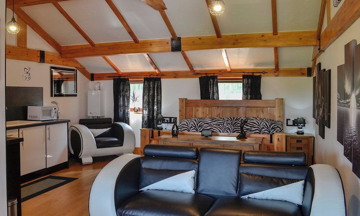 Welton Cottage | Swallow Cottage - UKC3427