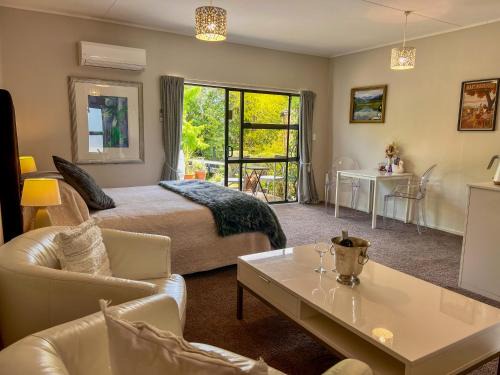Martinborough Bed & Breakfast | Swan House