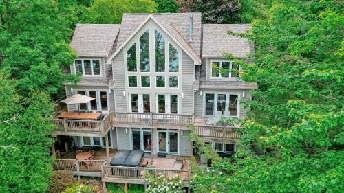 North Glade Hills House | Swans Nest