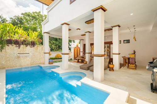 Ungasan Villa | Swarna Mandapa -The Palace- Uluwatu Pax 8