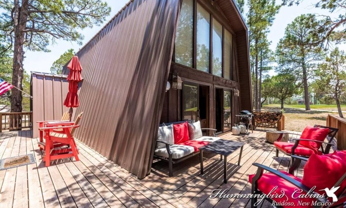 Alto Cabin | Sweet 16 | Cozy A-Frame Escape w/Deck Dining, Elk Sightings & Ruidoso Charm