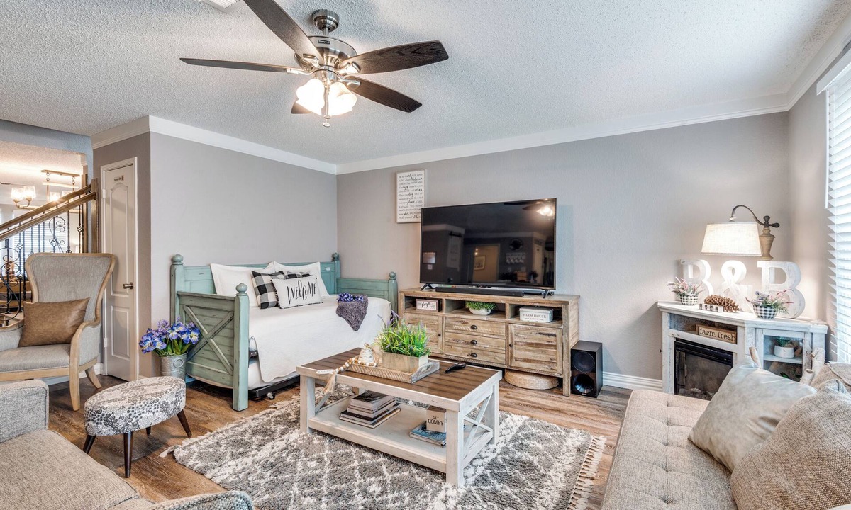 Grand Prairie House | Sweet Escape Homes: 3000sf Rustic Modern Home - Center of Dallas & FW
