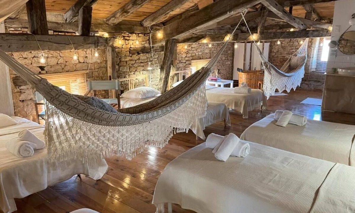 Bruniquel Hotel | Sweet Home Cornelia