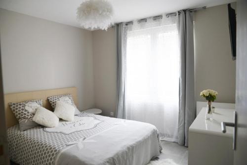 Anzin Apartment | sweet In apartment