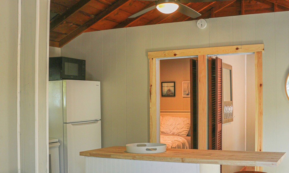 Nairn Centre Cabin | Sweet Little Cabin with a View