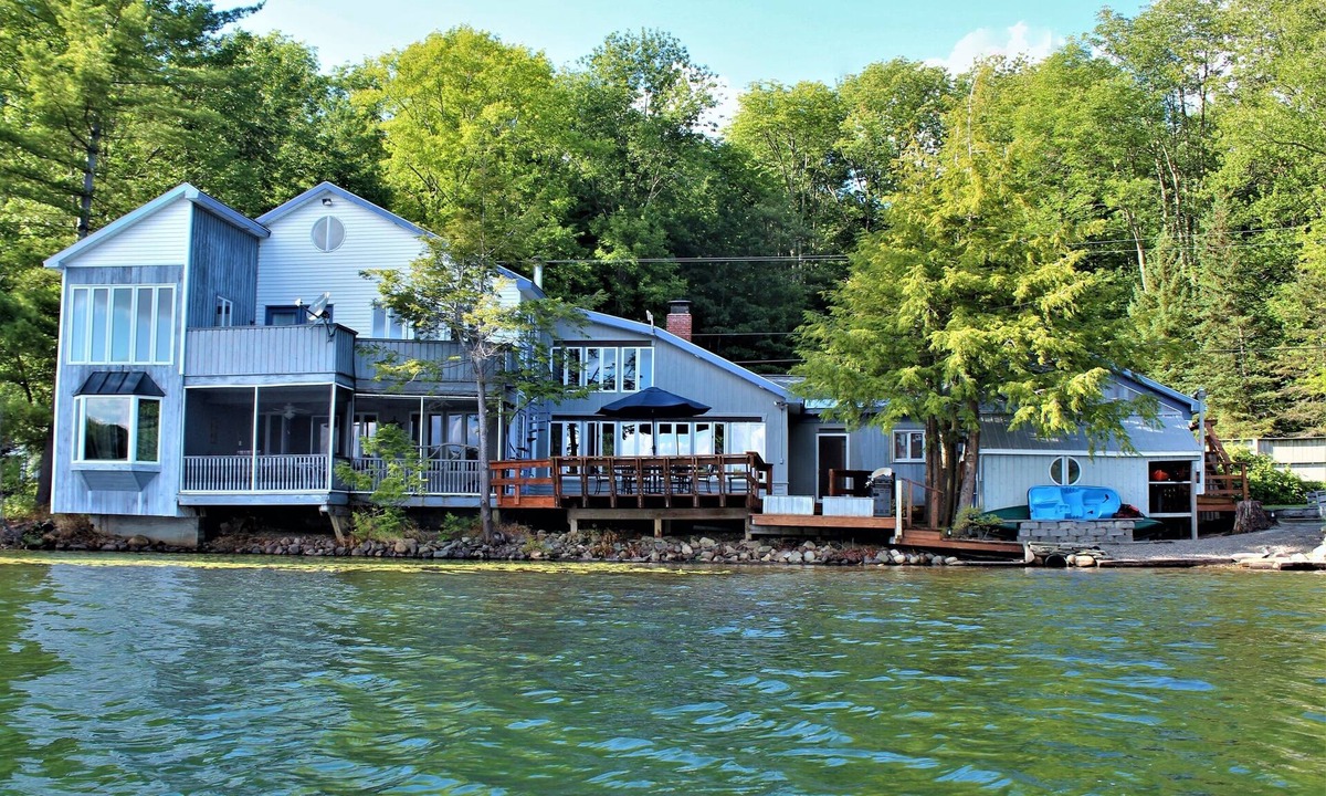 Milford House | Sweet Spot Lakehouse - Perfect lake vacation home - near Cooperstown Dreams Park