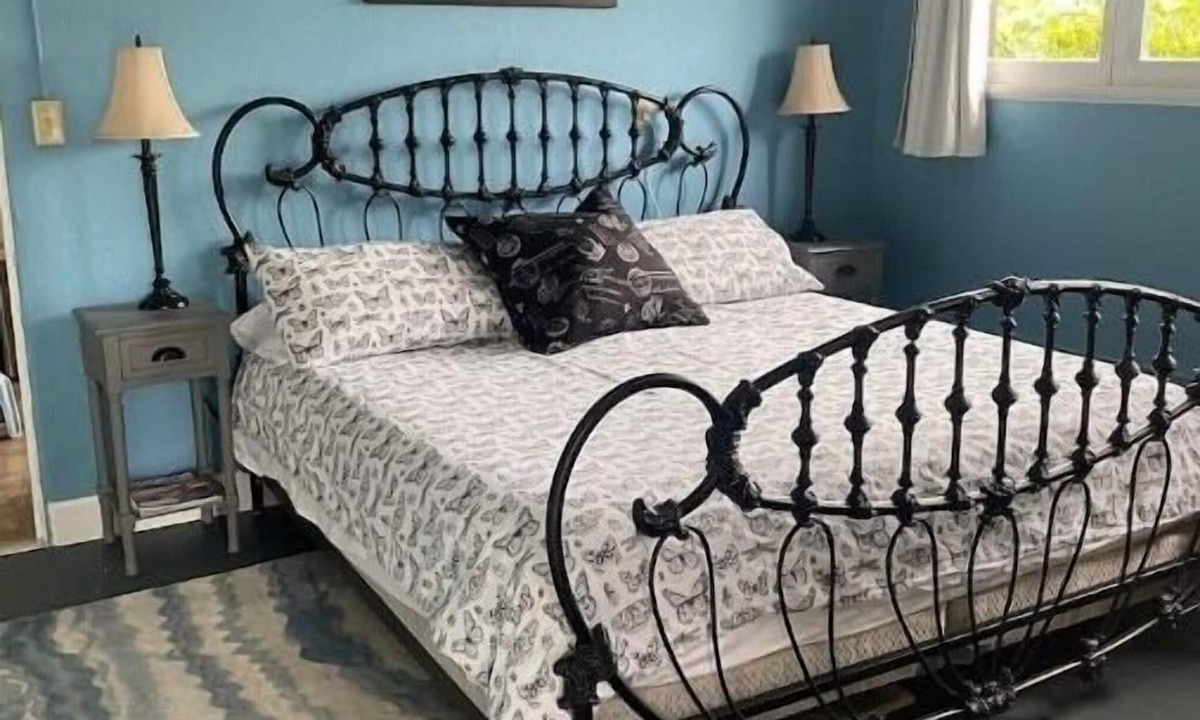 West Eugene Apartment | Sweet Suite #2n