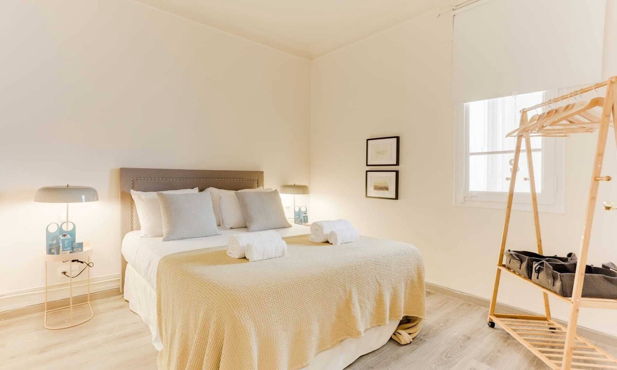 La Nova Esquerra de l'Eixample Apartment | Sweett | Rocafort 401