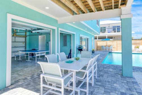 St. Augustine Beach House | Sweetwater Sunrise