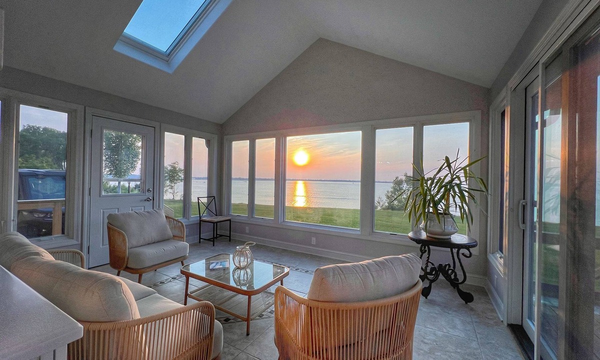 Erie House | Swept Away - Erie, PA