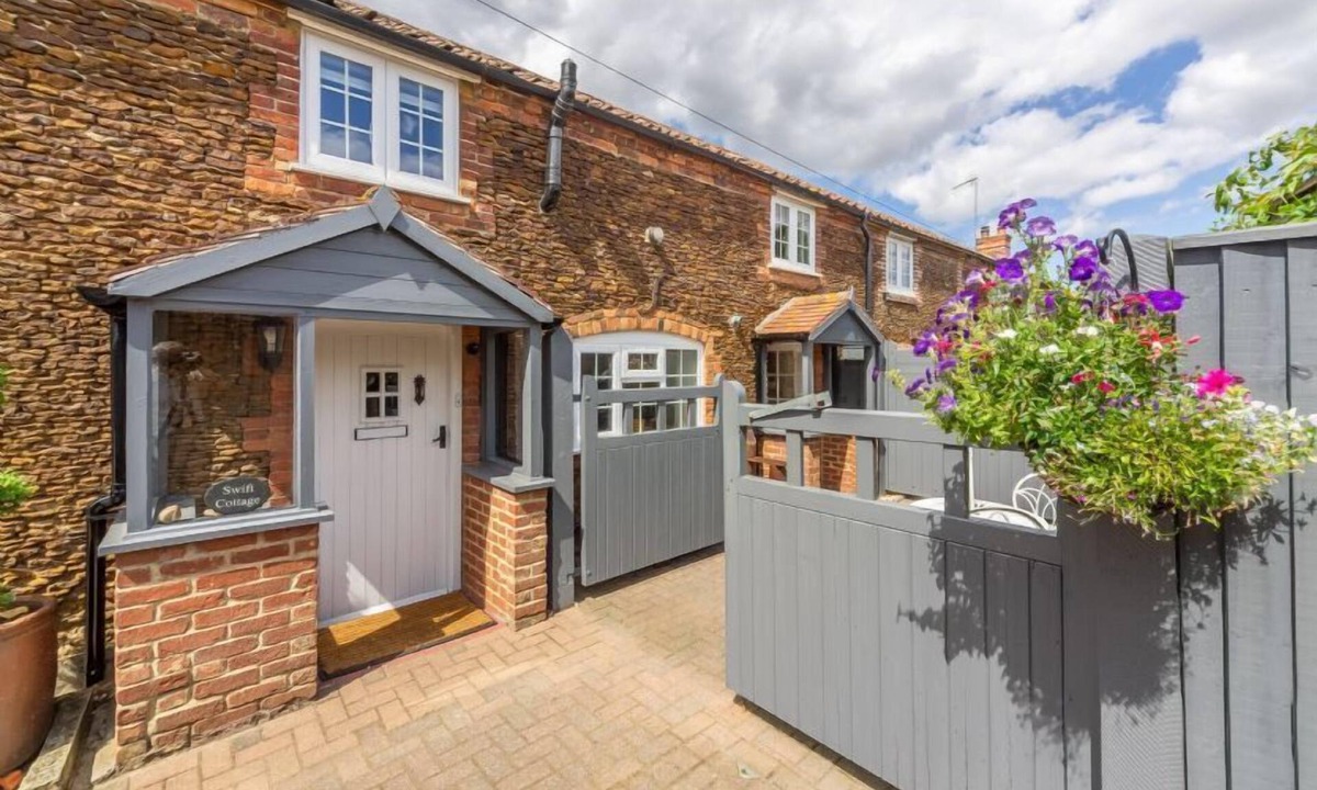 Dersingham Cottage | Swift Cottage, Dersingham, Norfolk